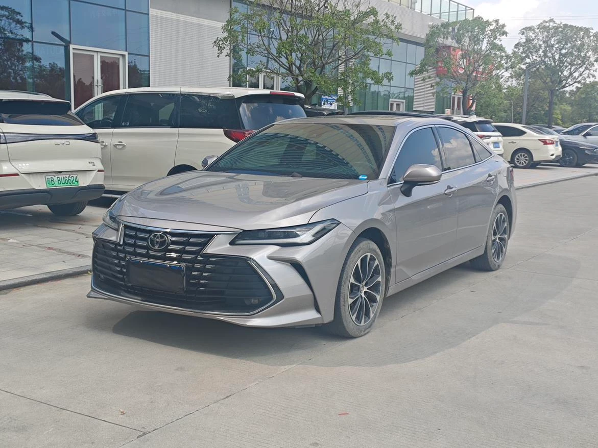 Toyota Avalon 2.0L CVT Premium Edition