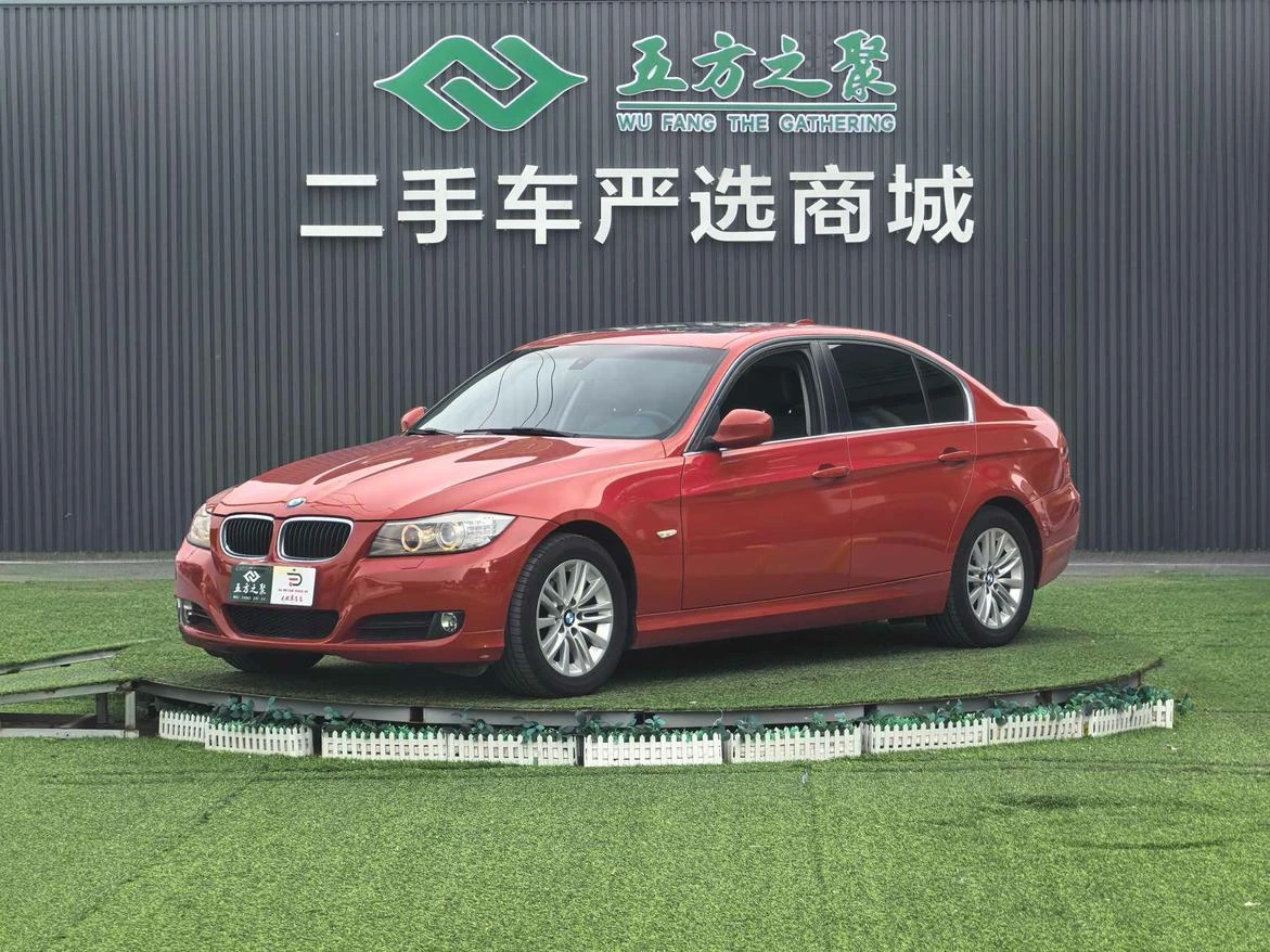 BMW 320i 