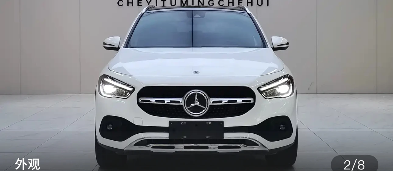 Mercedes-Benz GLA-class 200 - exterior