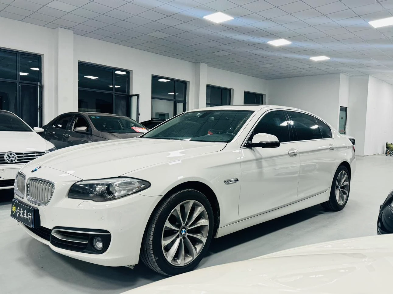BMW 5 Series 525Li Exclusive Joy Edition