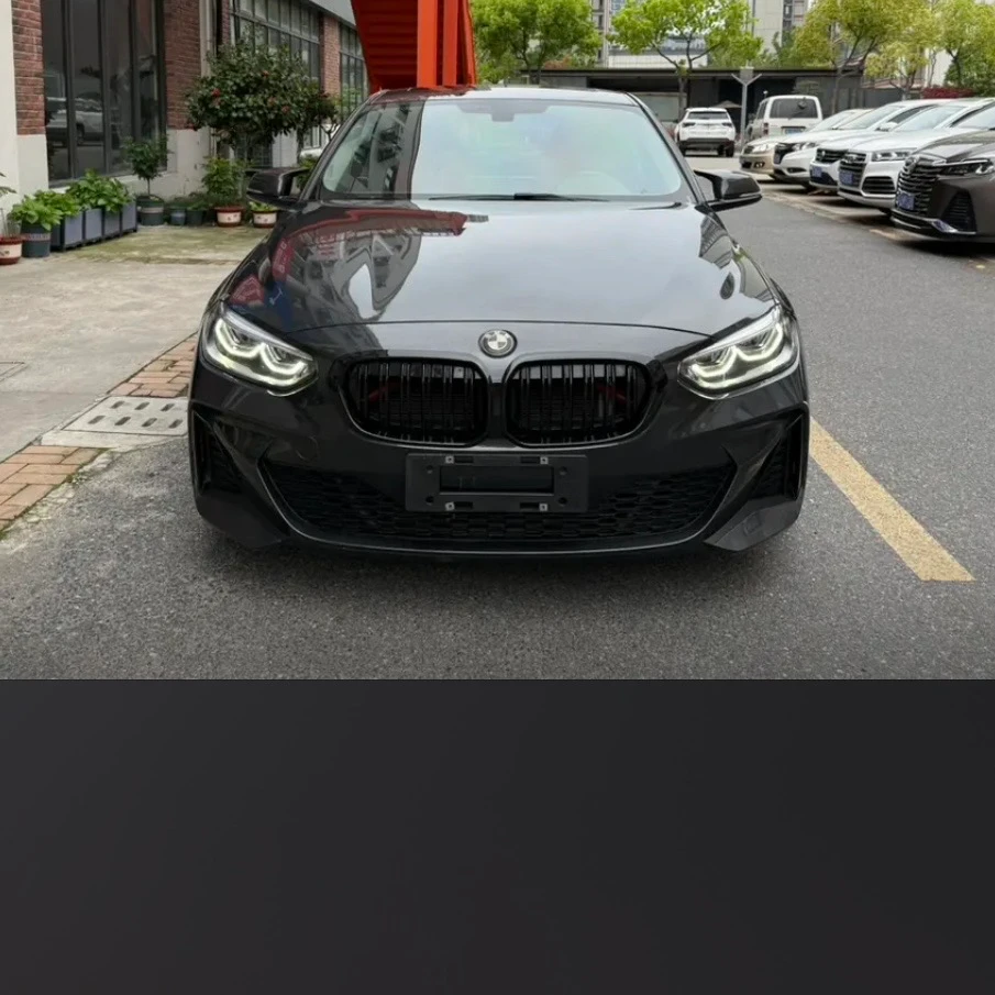 BMW 120i M Sport Shadow Edition - exterior