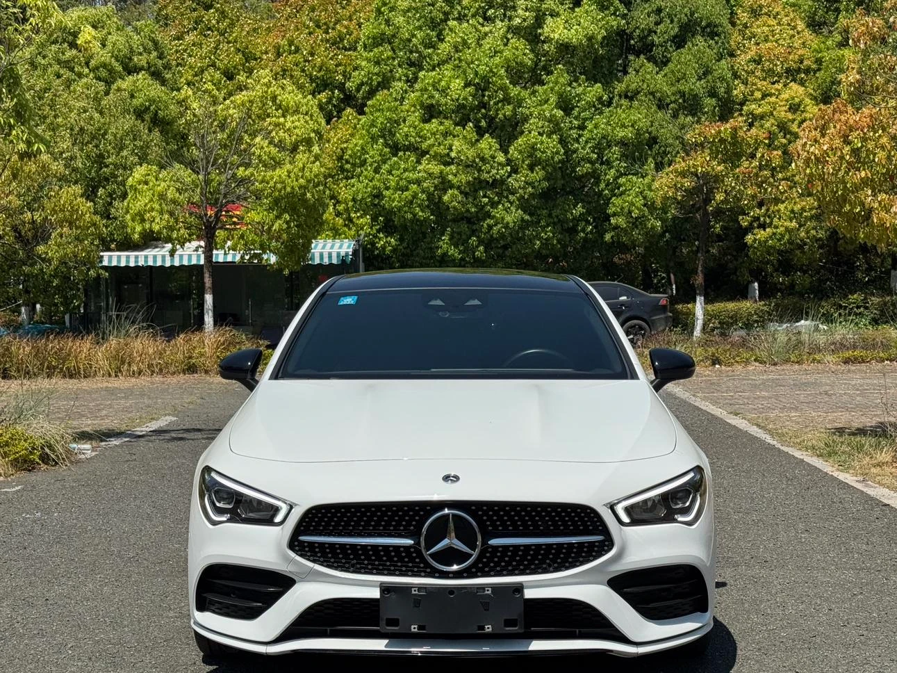 Mercedes-Benz CLA-class 200 4MATIC Four-Door Coupe
