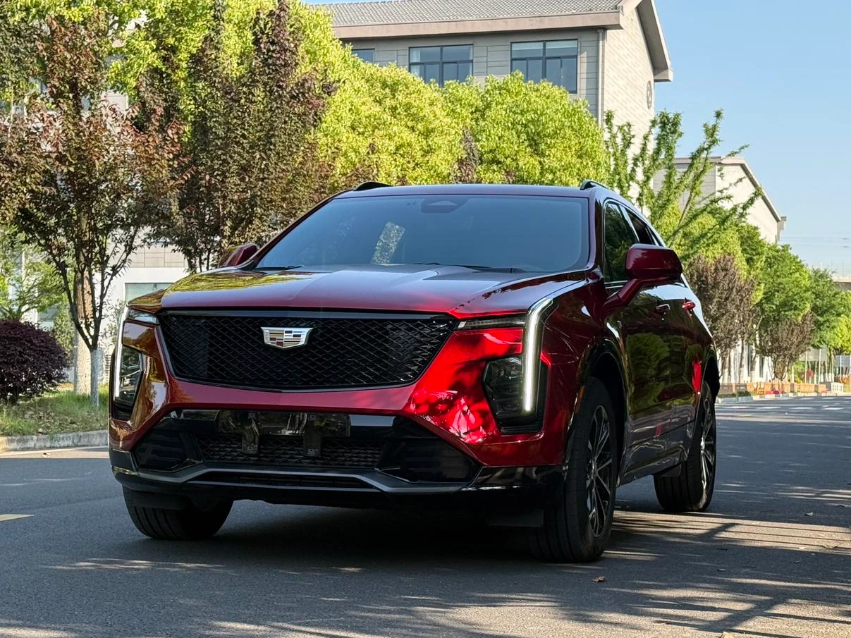 Cadillac XT4 28T AWD Luxury