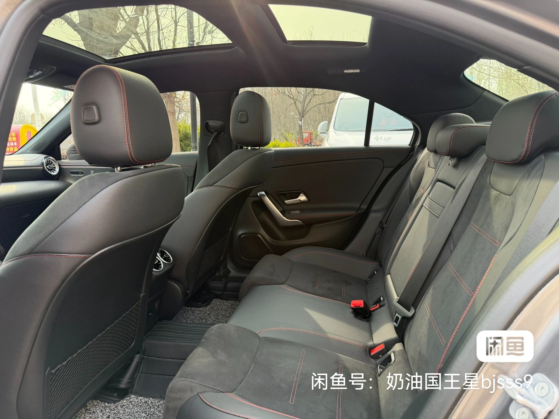 Mercedes-Benz A200L  - interior