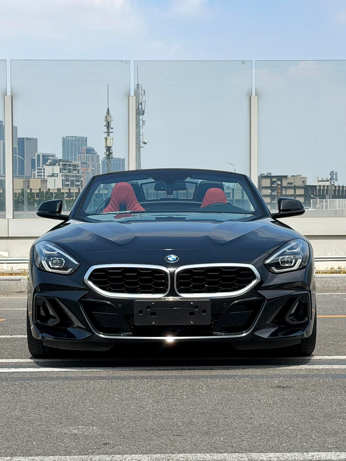 BMW Z4 sDrive 25i M Sport Package - exterior