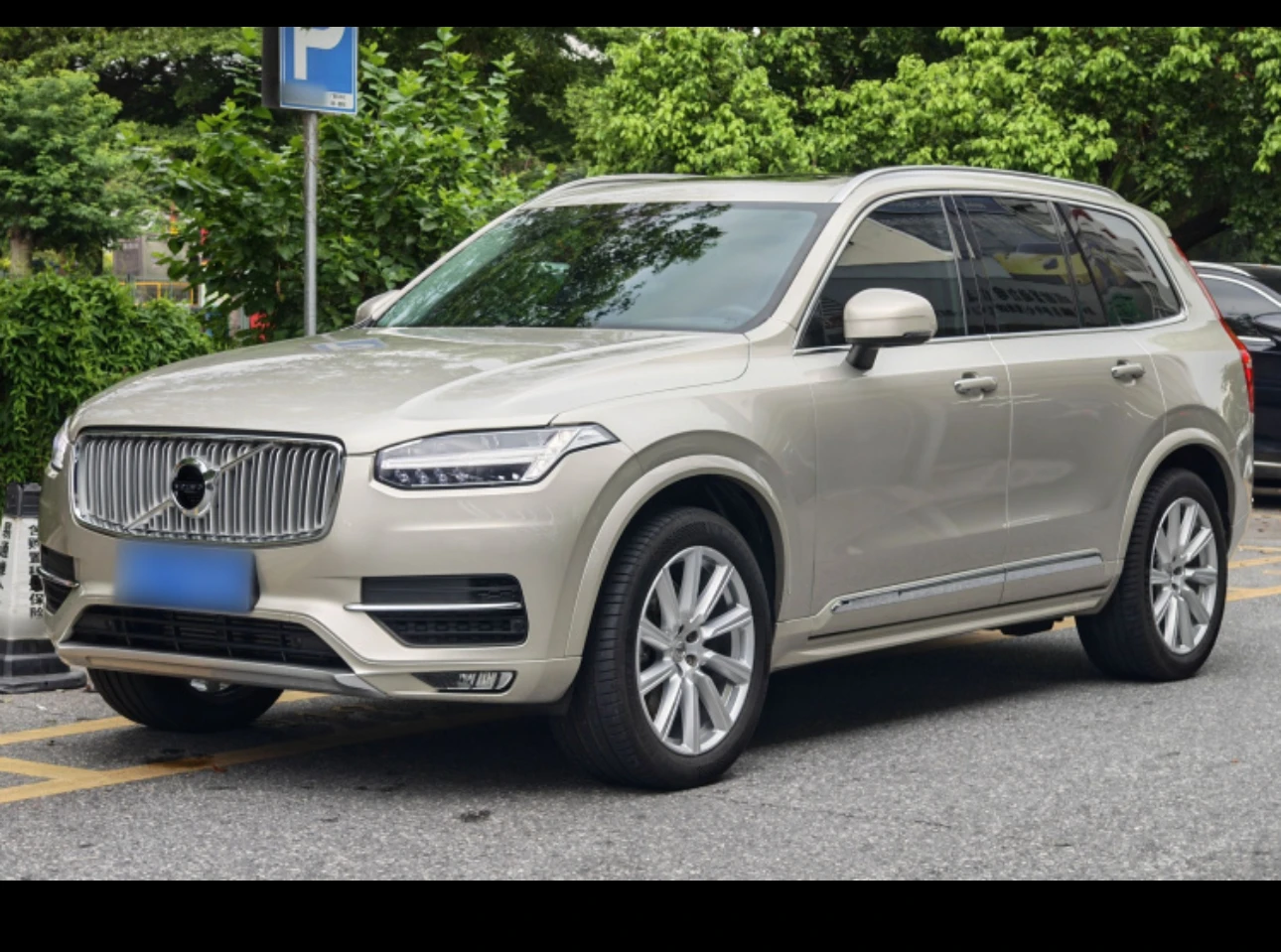 Volvo XC90 T6 AWD