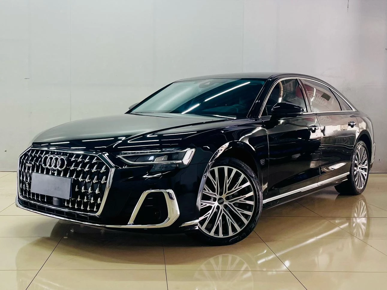 Audi A8L 50 TFSI Quattro Selection