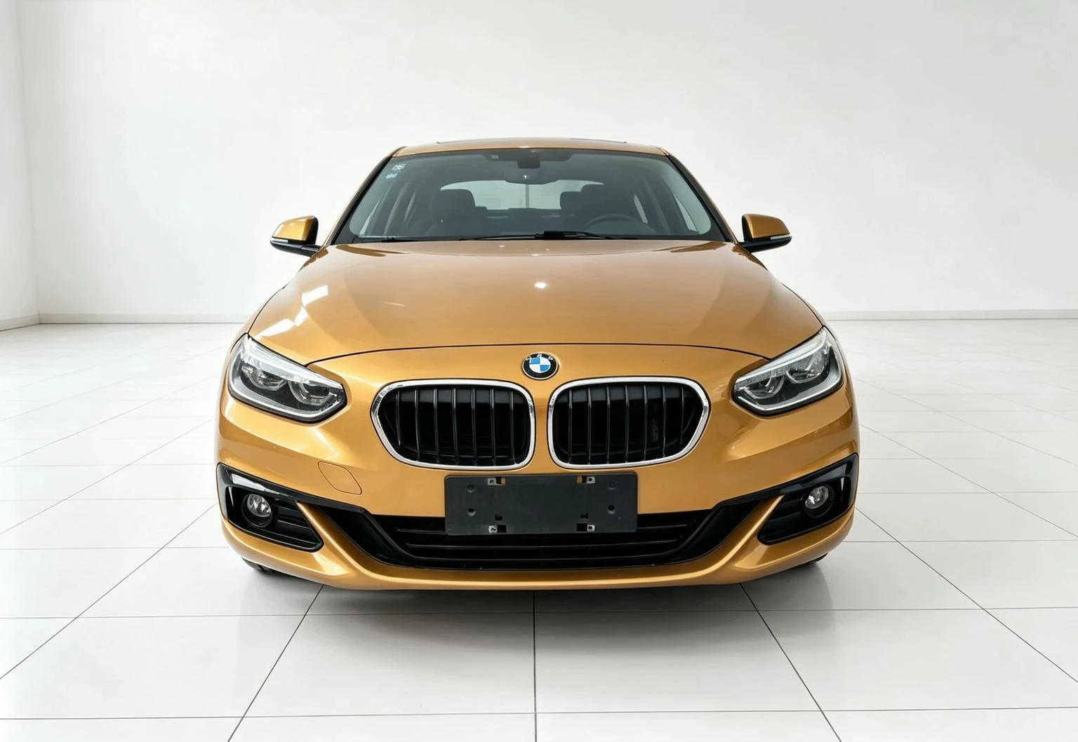 BMW 1 Series 118i  M Sport - exterior