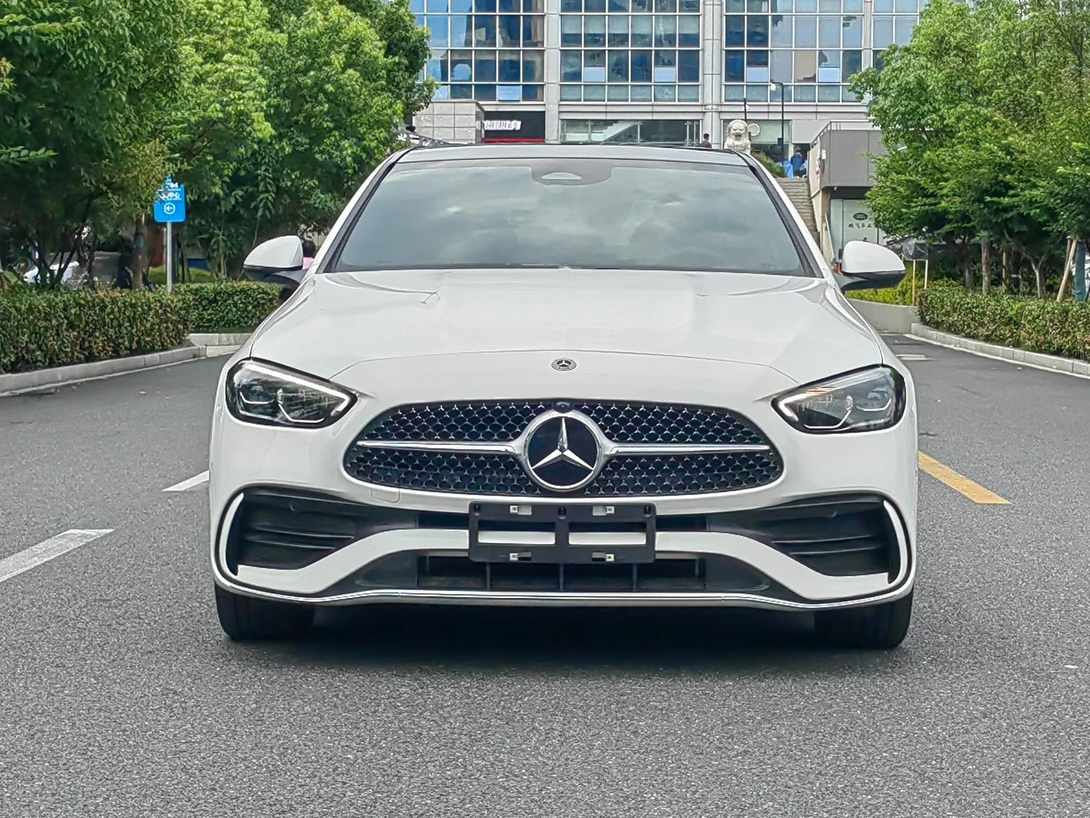 Mercedes-Benz C-Class C 260L Facelift AMG