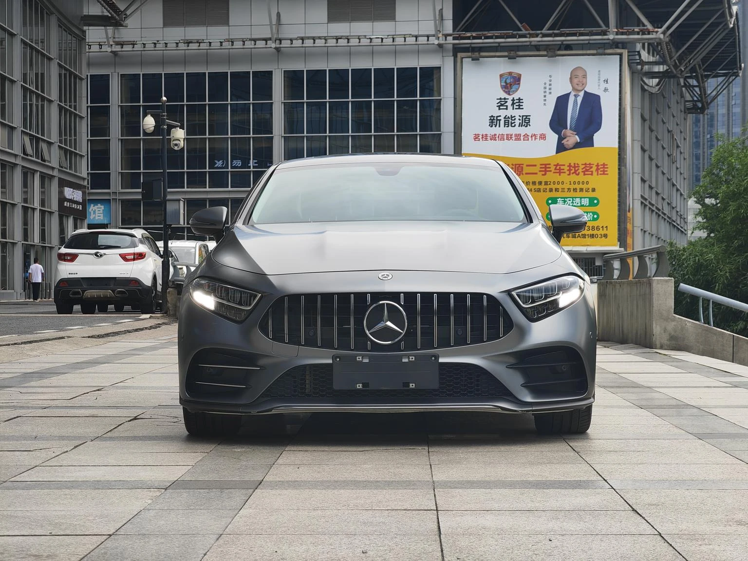 Mercedes-Benz CLS-class  260 - exterior