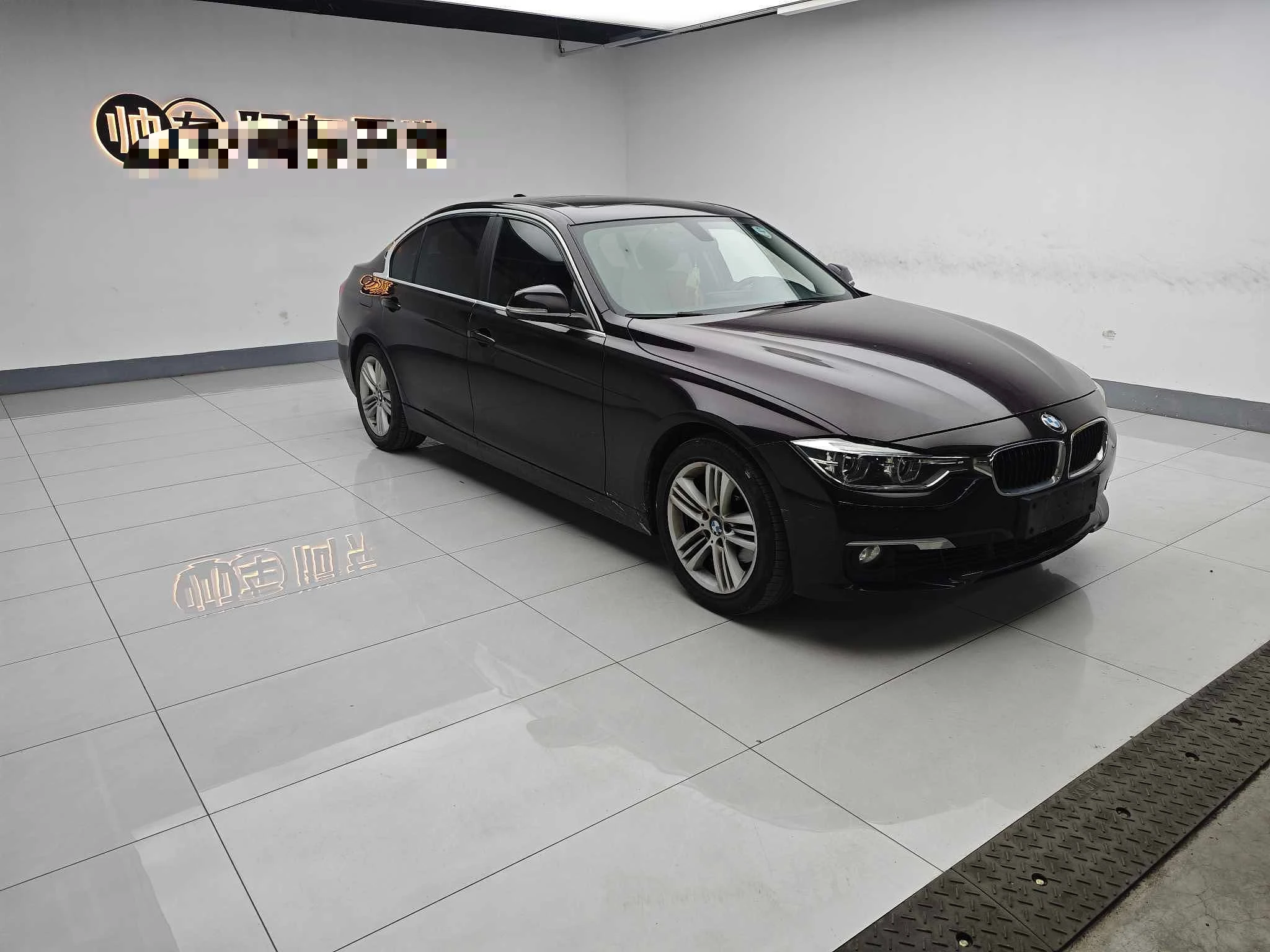 BMW 320 Li - exterior
