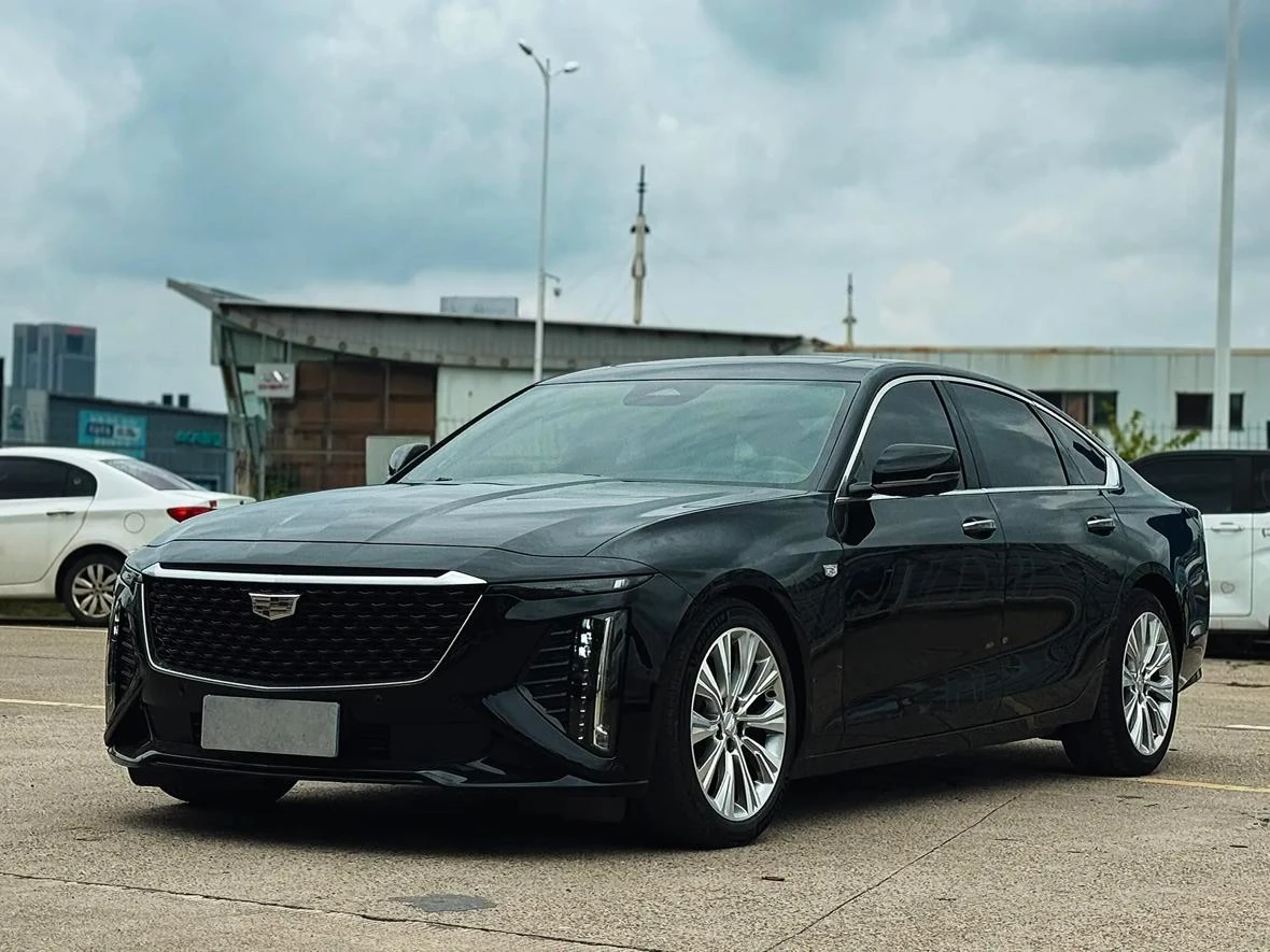 Cadillac CT6 28T Platinum Edition