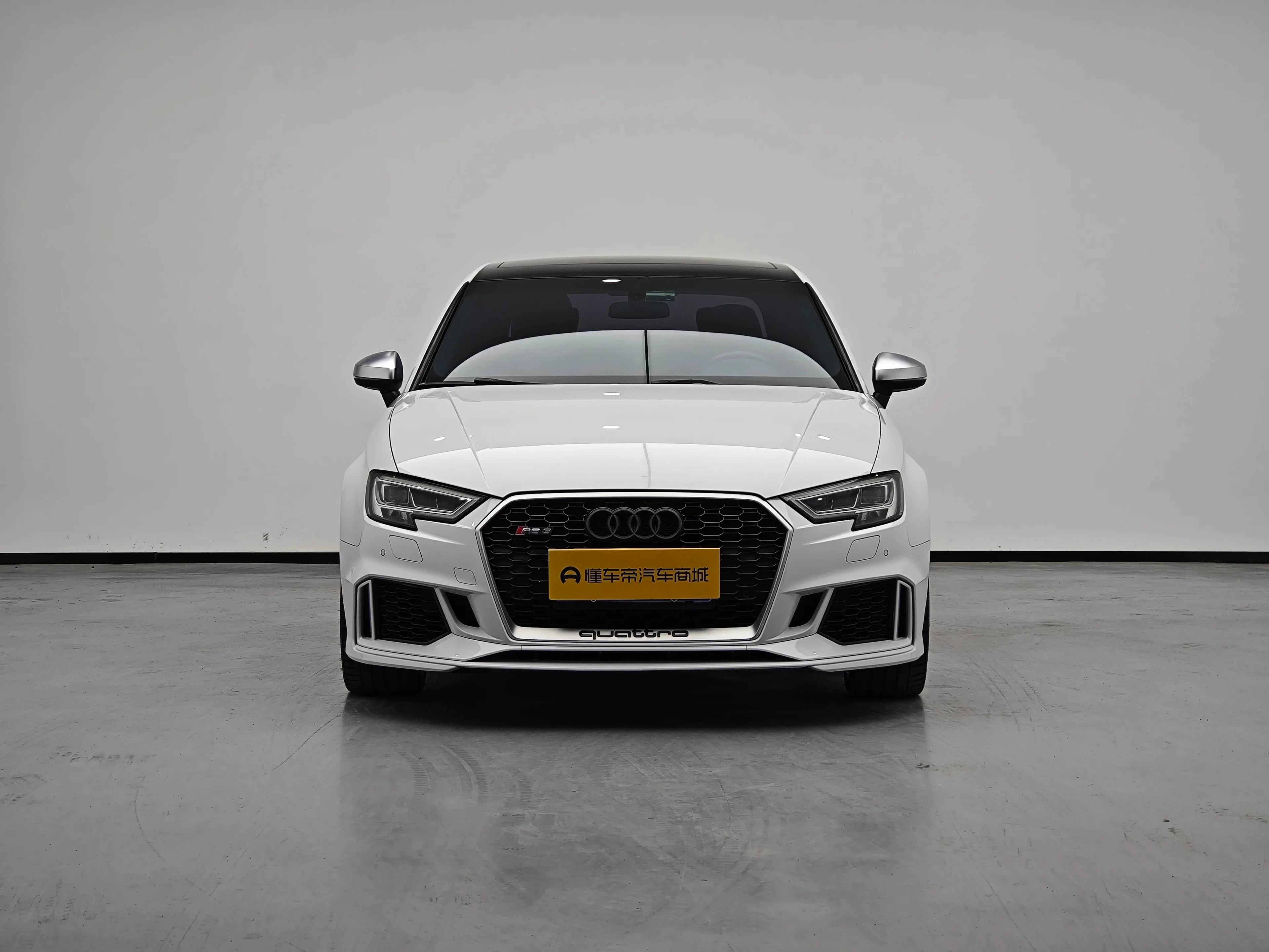 Audi RS3 2.5T Limo - exterior