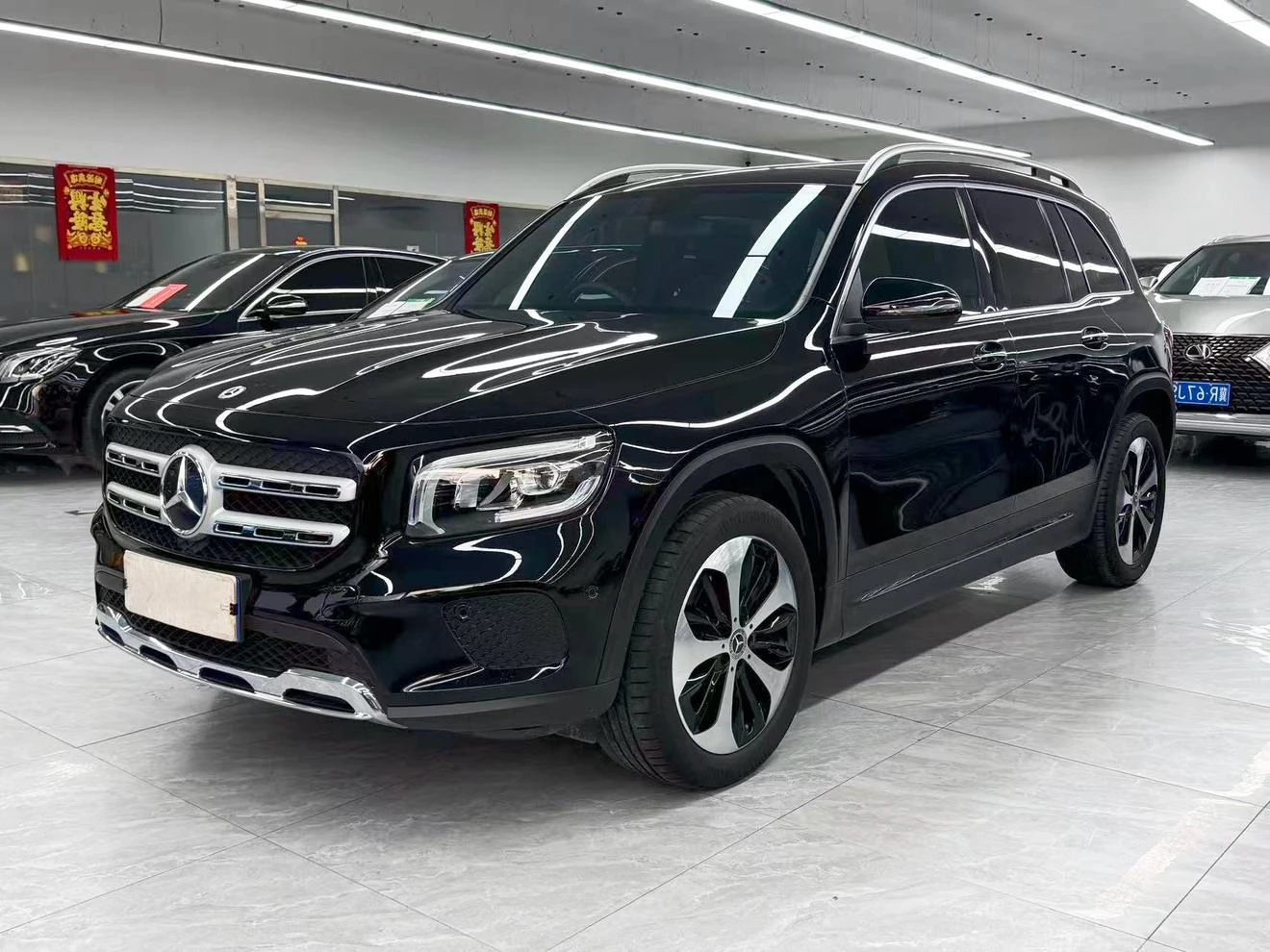 Mercedes-Benz GLB-Class GLB200 Facelift Stylish Edition