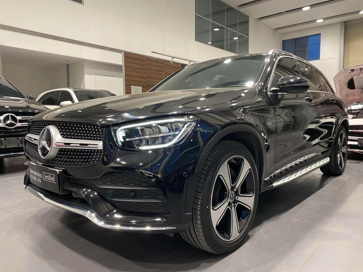 Mercedes-Benz GLC-class 300 L 4MATIC Dynamic Collector's Edition