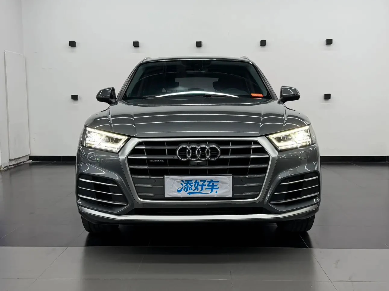 Audi Q5L 45TFSI Premium Fashion - exterior