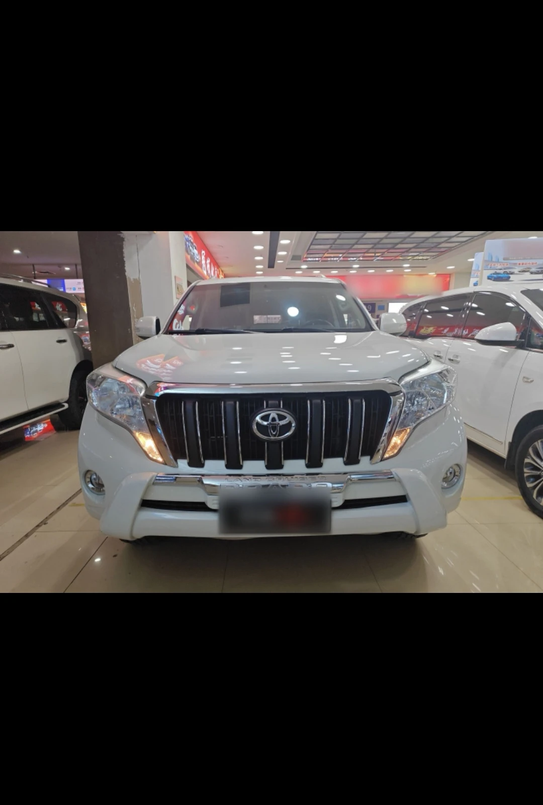 Toyota Prado - exterior