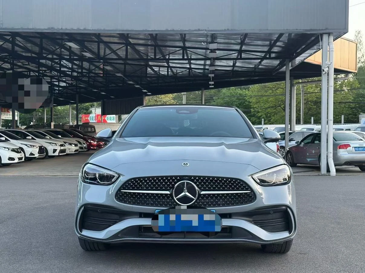 Mercedes-Benz C-Class C260 L Facelift Sport Edition