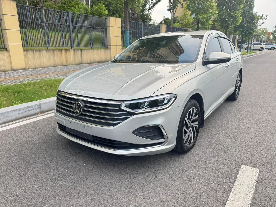Volkswagen Lavida 300TSI DSG Starry Sky Full Edition