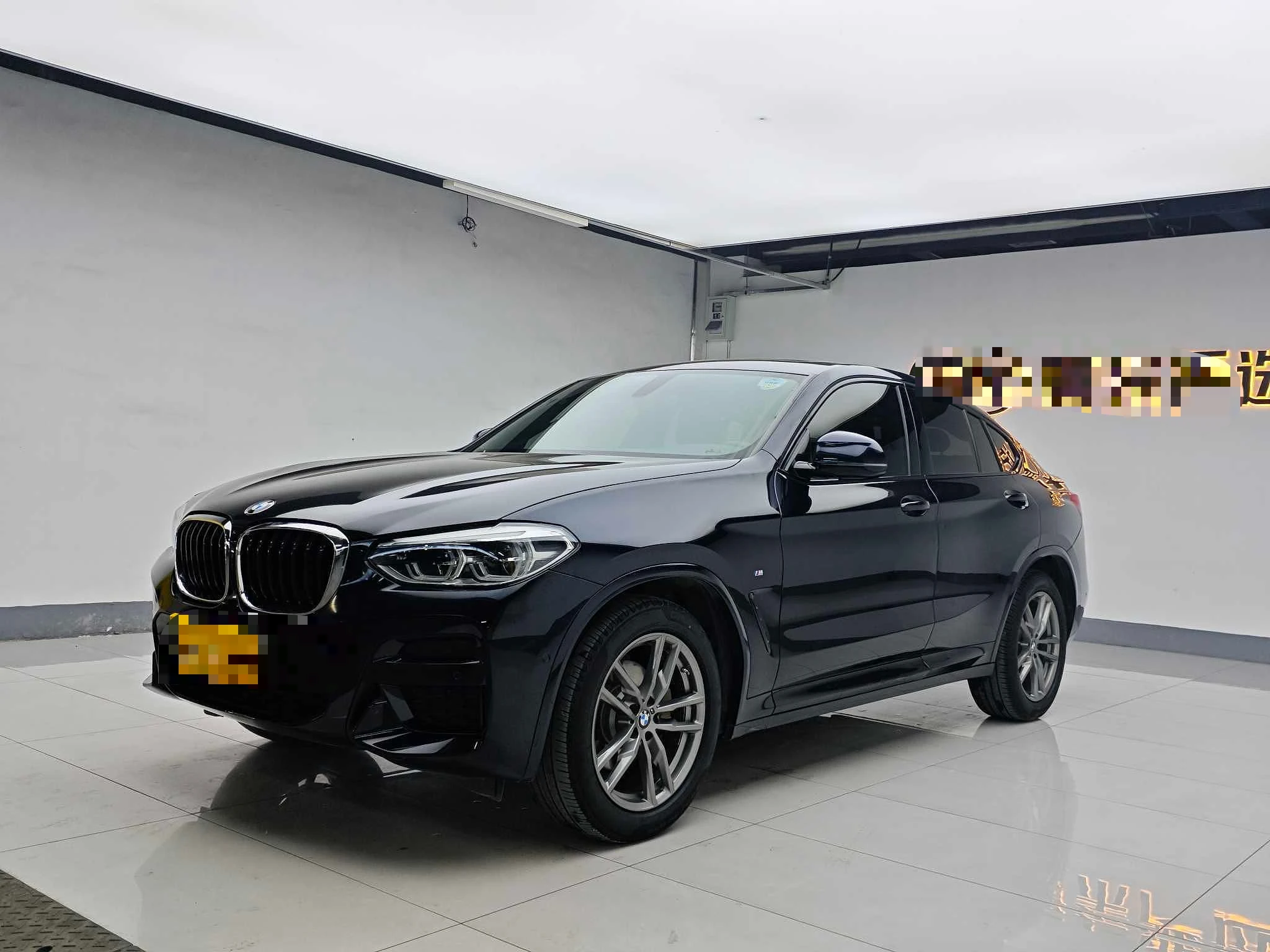 BMW X4 sDrive 25i M Sport - exterior