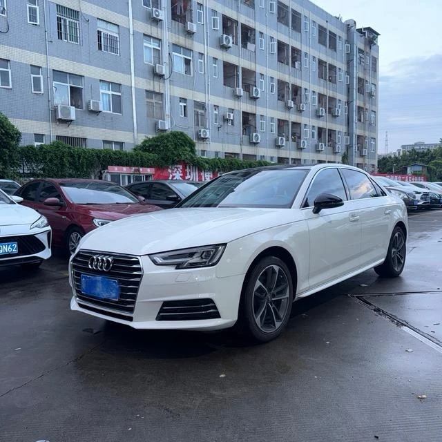 Audi A4L 40TFSI 