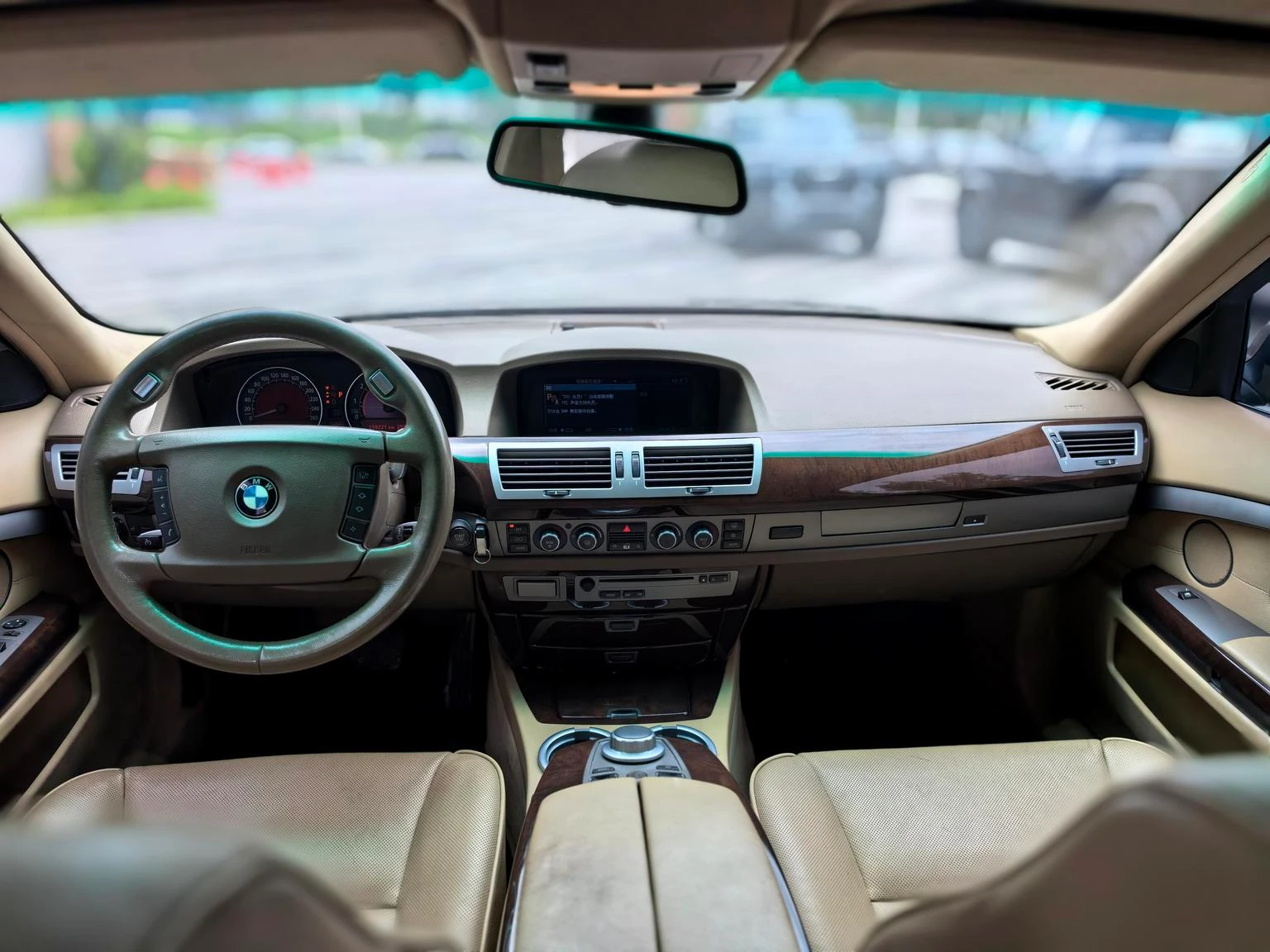 BMW 7 Series  730Li  - interior