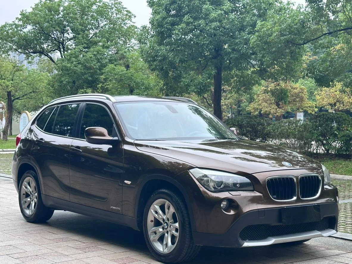 BMW X1 20i 