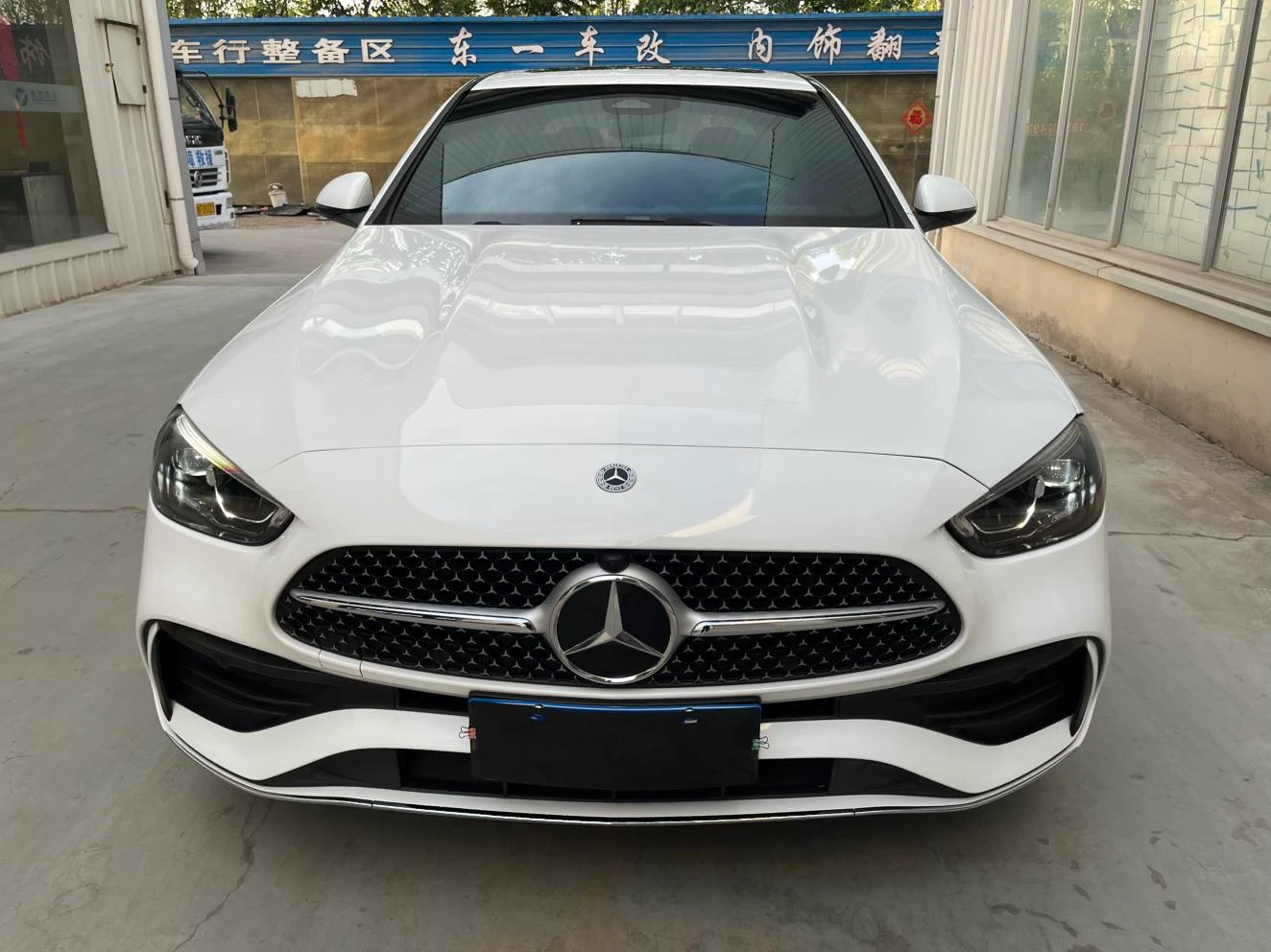 Mercedes-Benz C-Class C 200 L Sport Edition - exterior