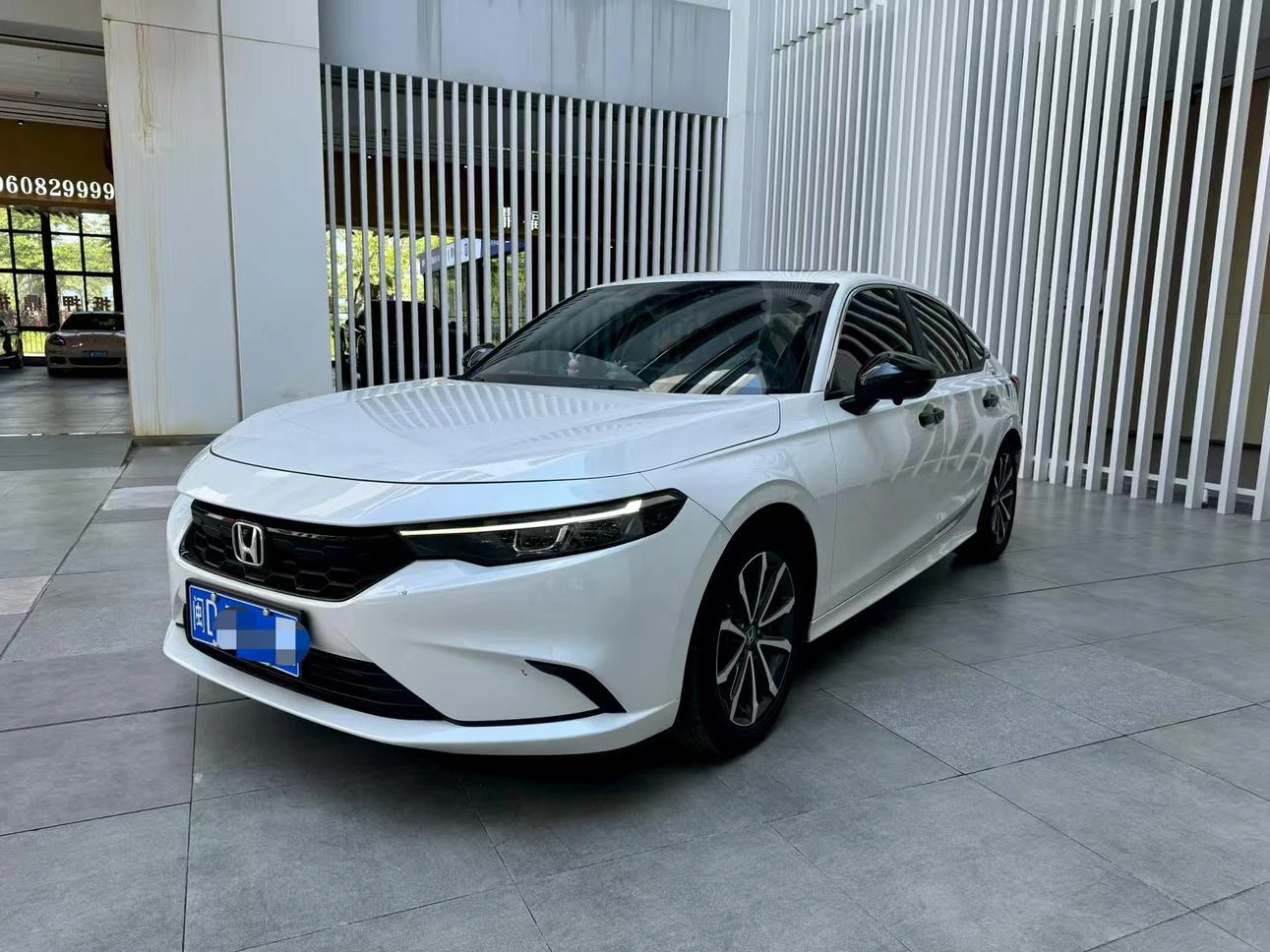 Honda Integra 240TURBO CVT Luxury Edition