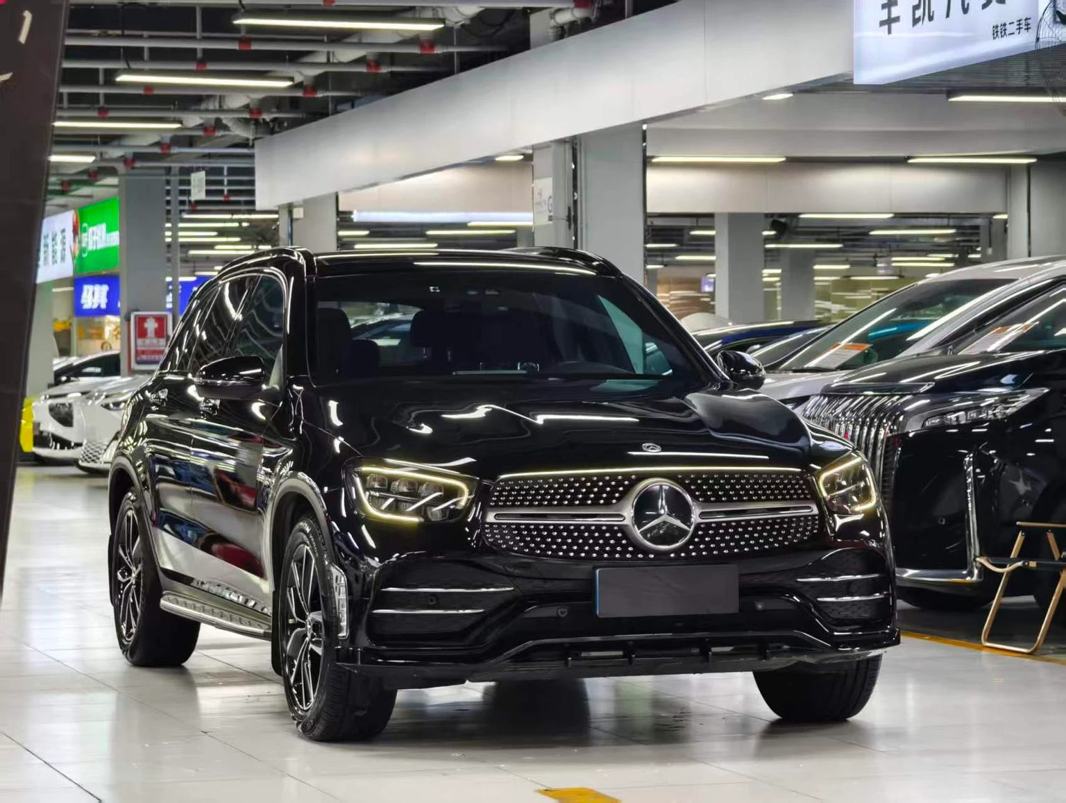 Mercedes-Benz GLC-Class GLC300 L 4MATIC Dynamic Edition