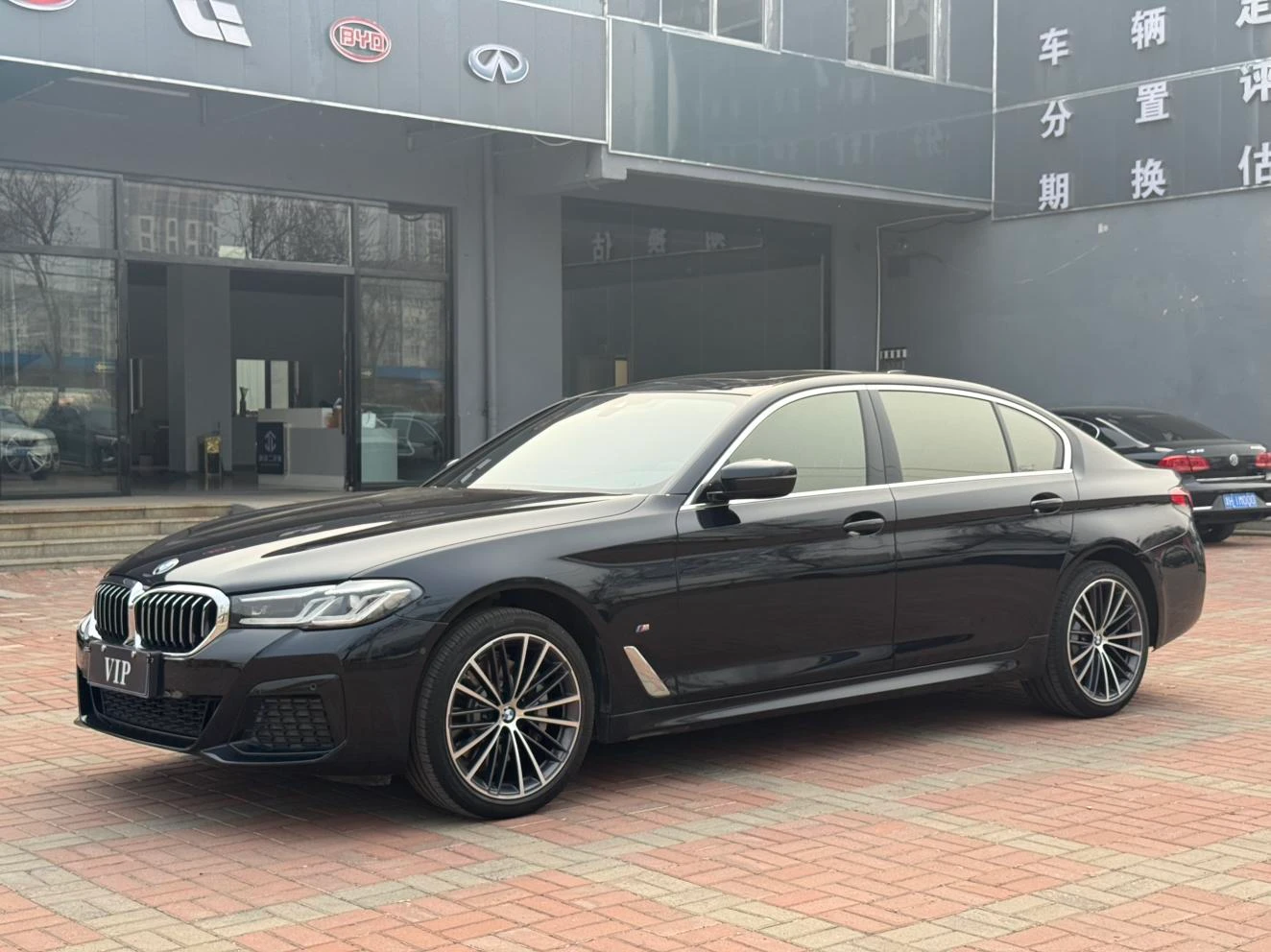 BMW 5 Series  530Li  M Sport