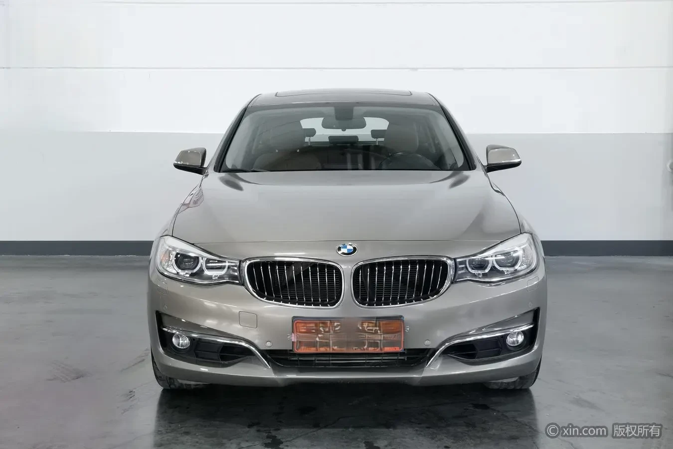 BMW 3 Series Gran Turismo 320i - exterior