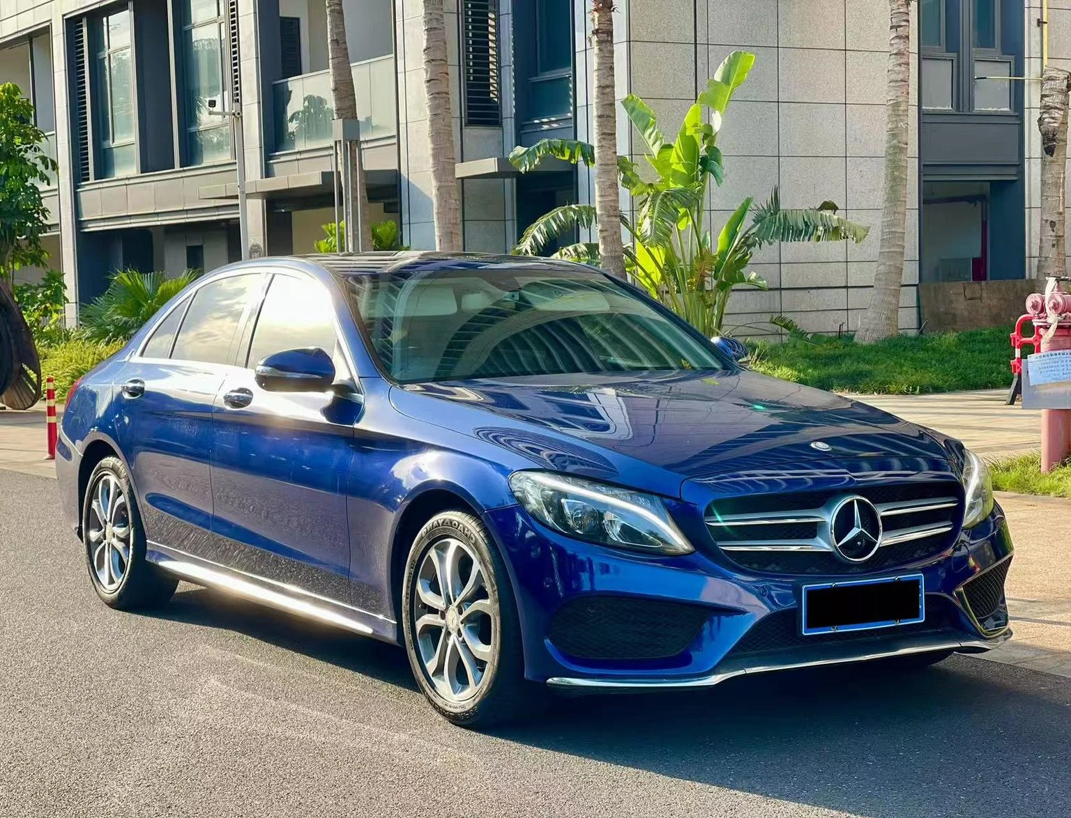 Mercedes-Benz C 180 L Sport - exterior