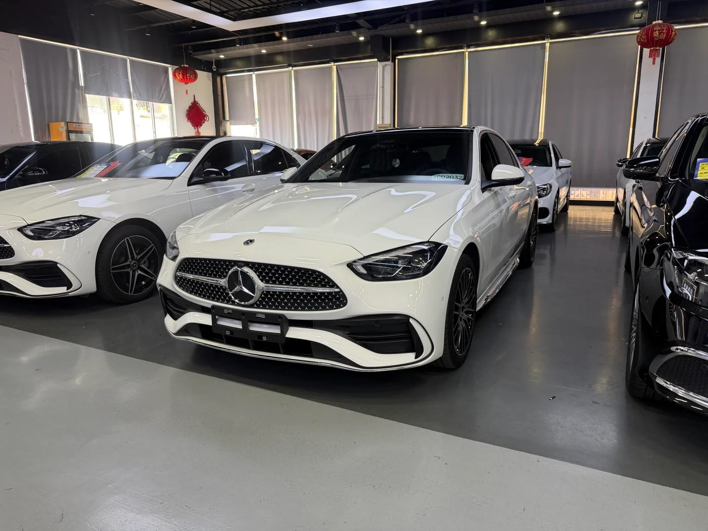 Mercedes-Benz C-Class C260 L Facelift Sport Edition