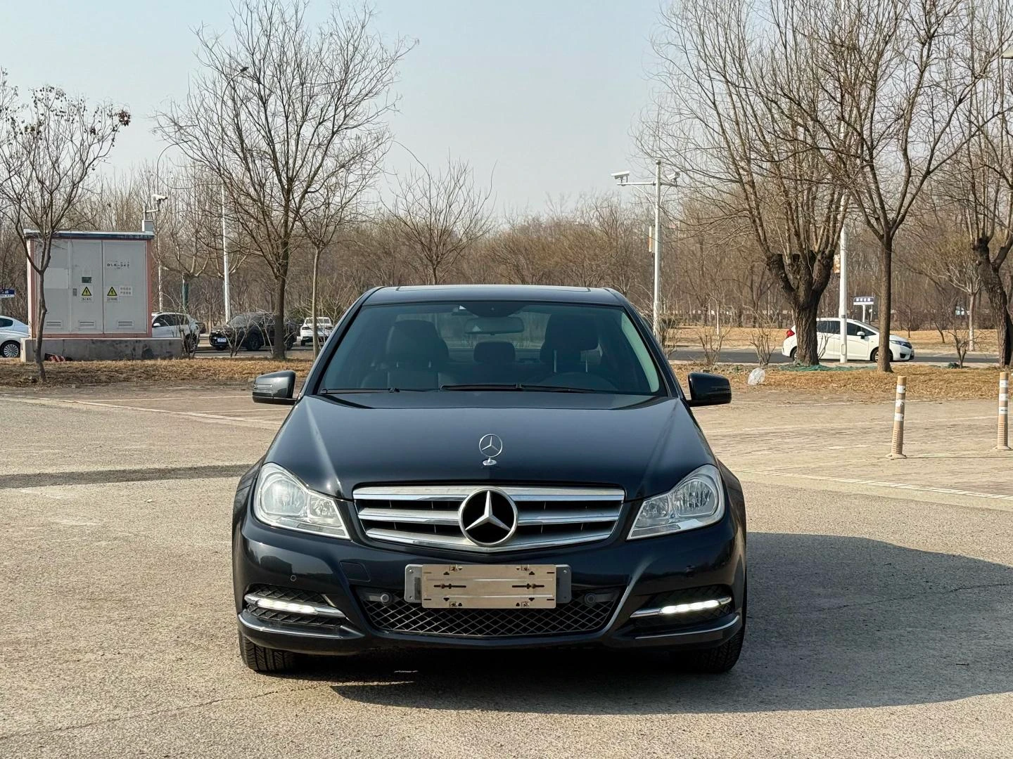 Mercedes-Benz  C 200 CGI  - exterior