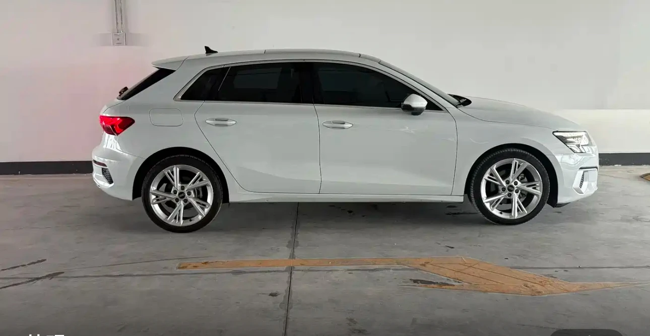 Audi A3 Sportback 35 Fashion Elegant - exterior