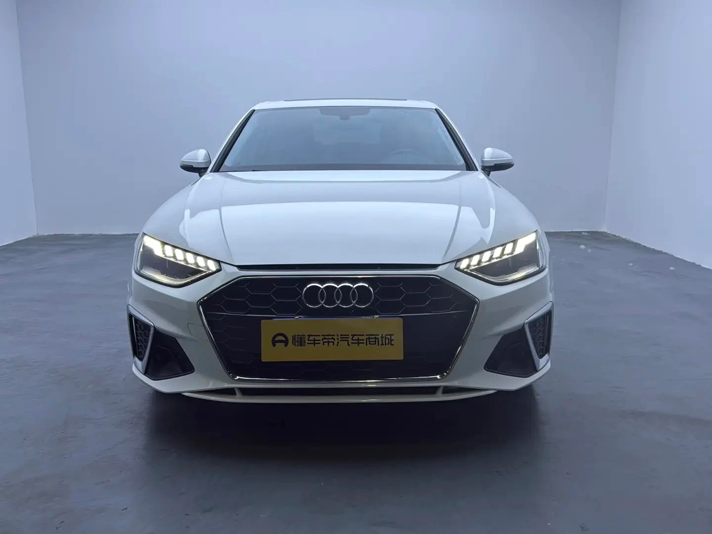 Audi A4L 40 TFSI Fashion Dynamic Trim - exterior