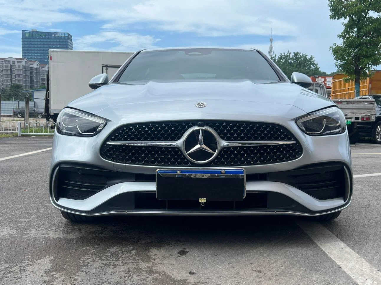 Mercedes-Benz C-Class C200 L Sport Edition - exterior