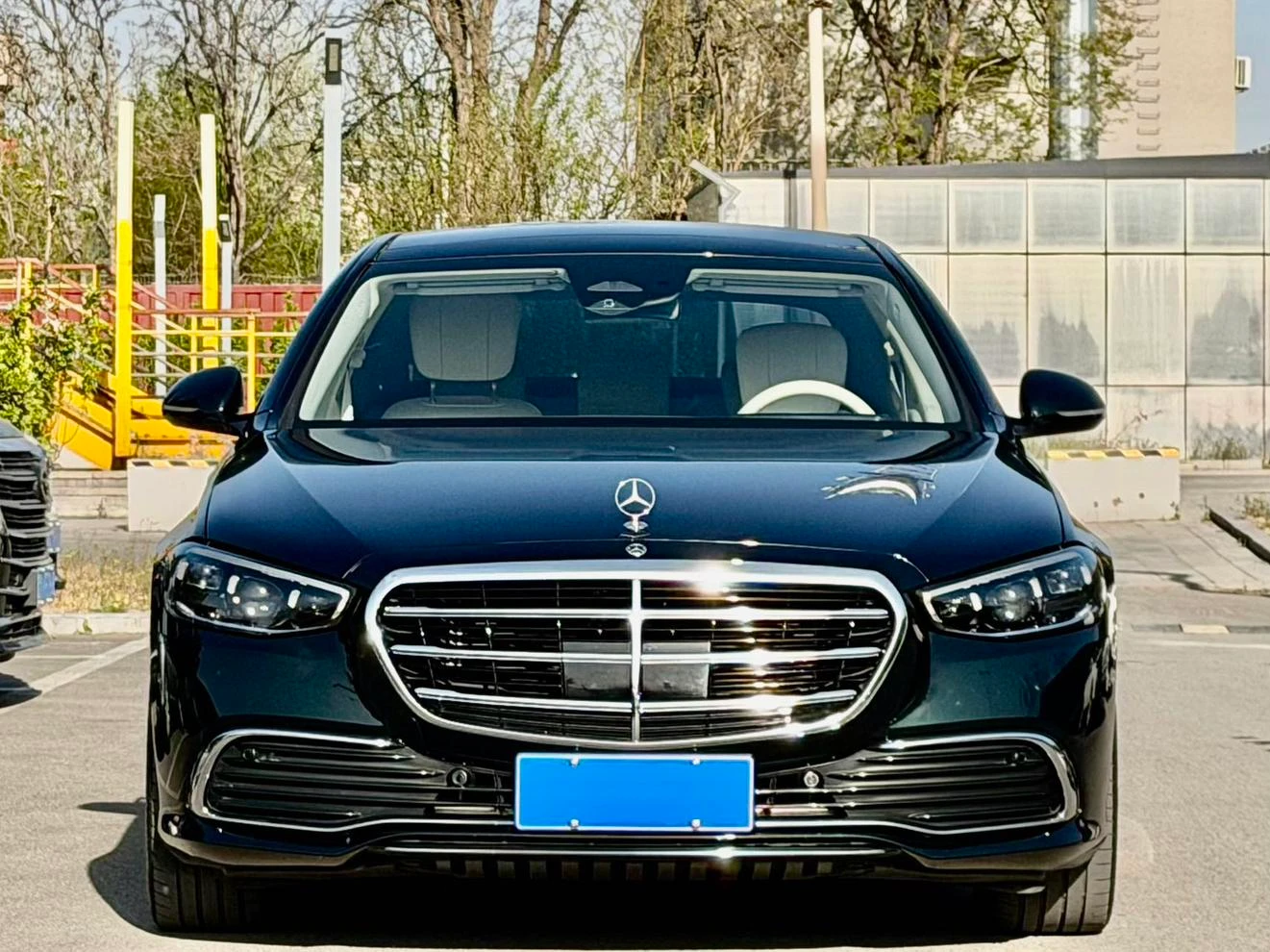 Mercedes-Benz S-Class S400 L Business Edition