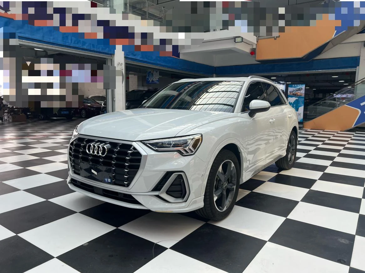 Audi Q3 35 TFSI Fashion Dynamic Trim - exterior
