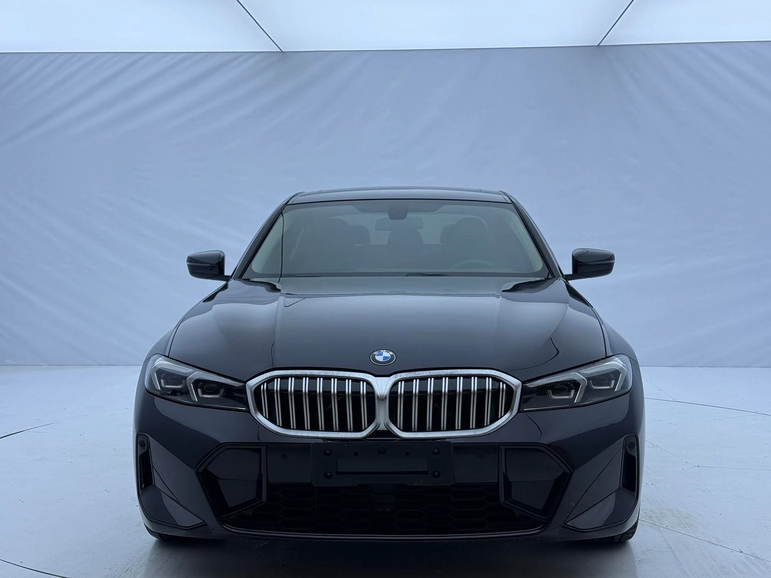 BMW 3 Series 320Li M Sport Package - exterior
