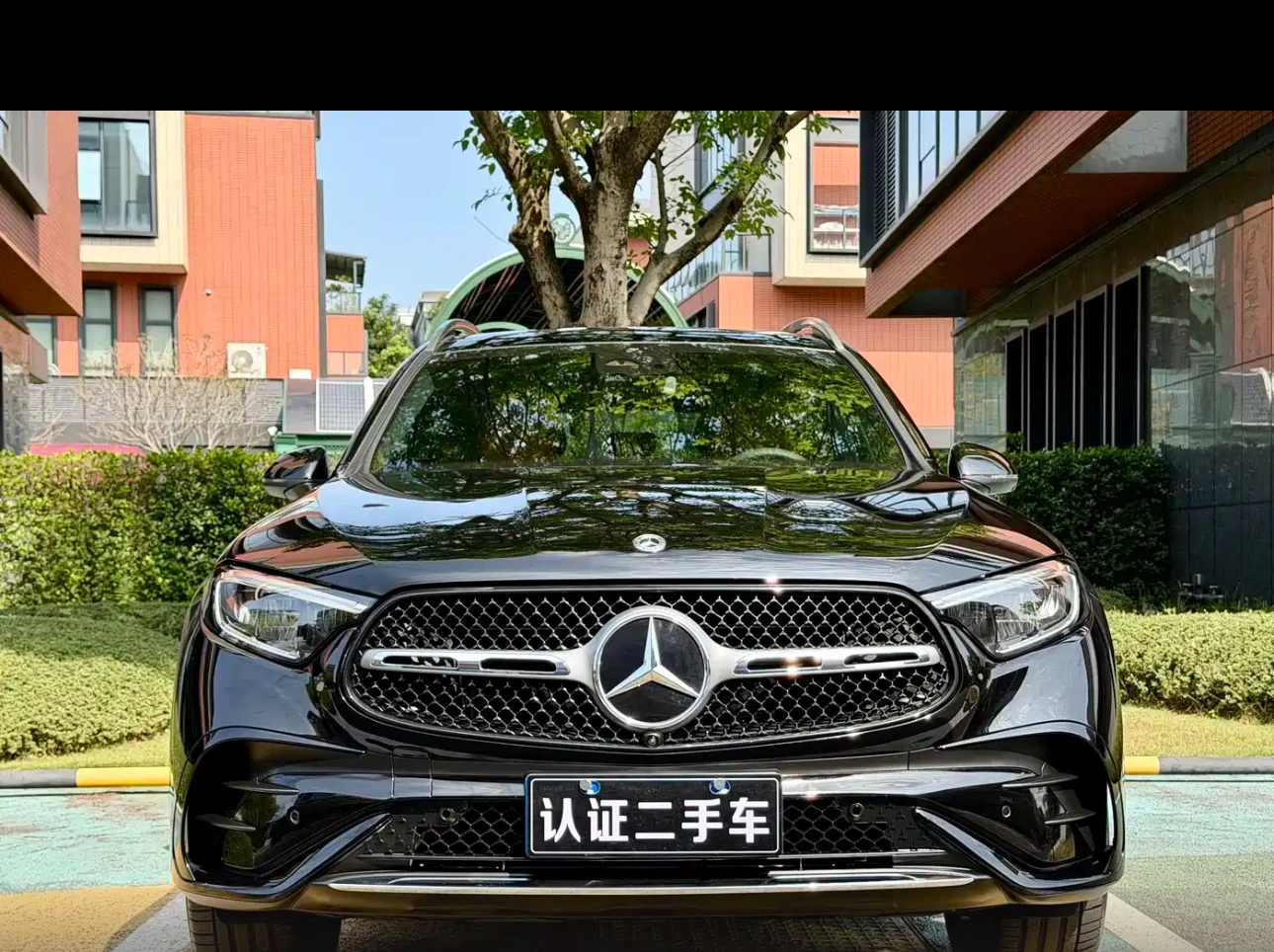 Mercedes-Benz GLC-class 260L Luxury - exterior