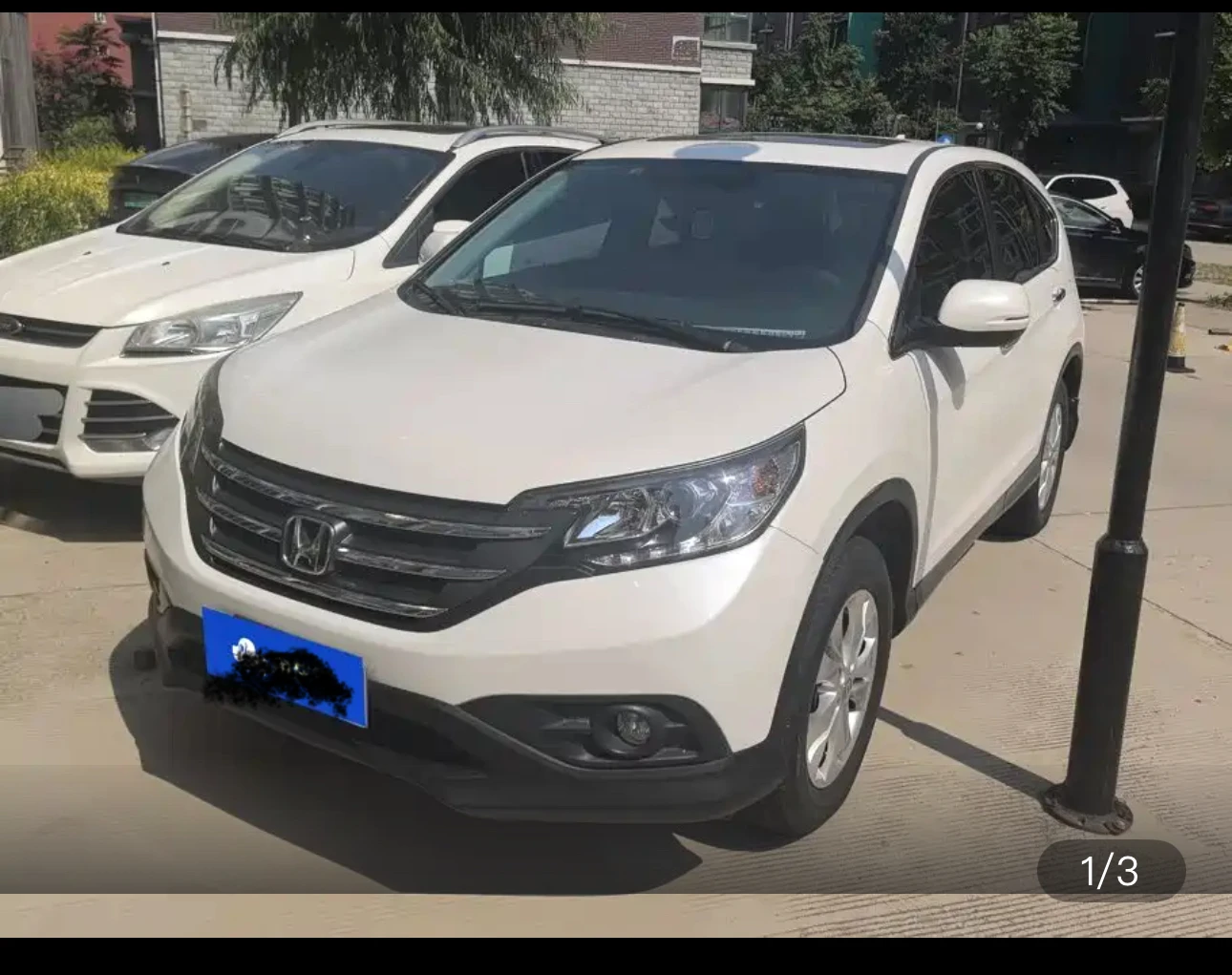 Honda CR-V 2WD Luxury Edition