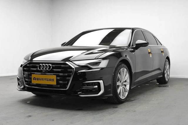 Audi A6L 40 TFSI Selection Dynamic Trim