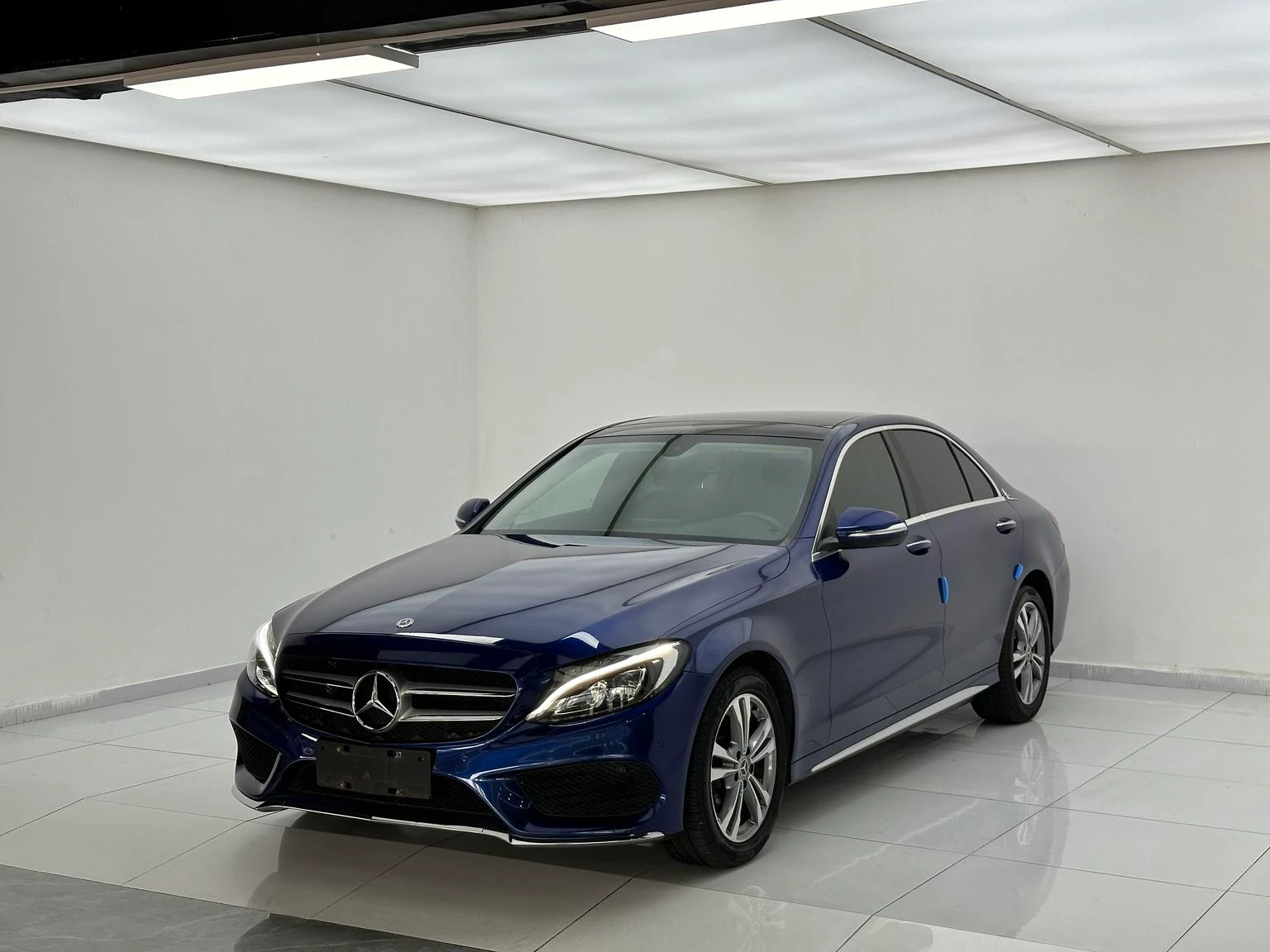 Mercedes-Benz  C 200 L Sport
