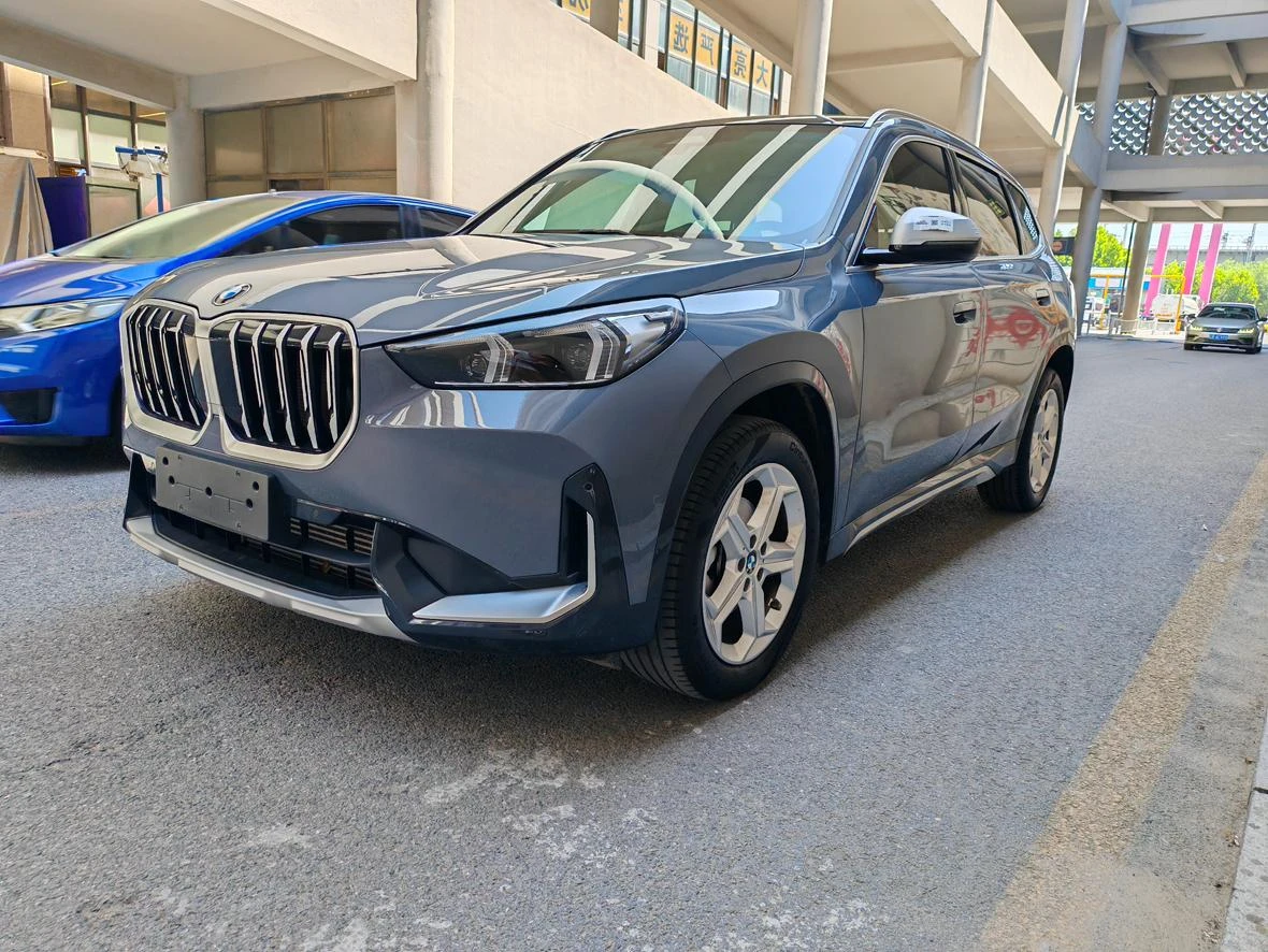 BMW X1 sDrive20Li X Design Package