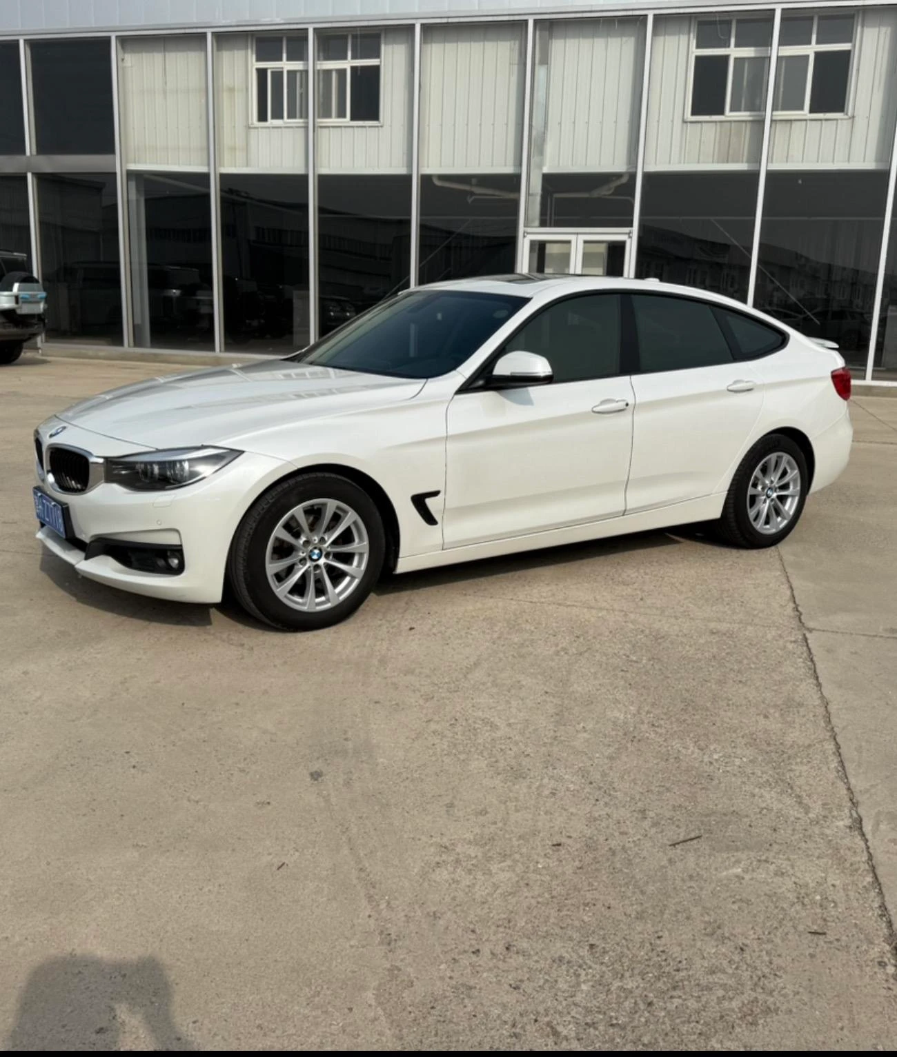 BMW 3 Series 320i GT