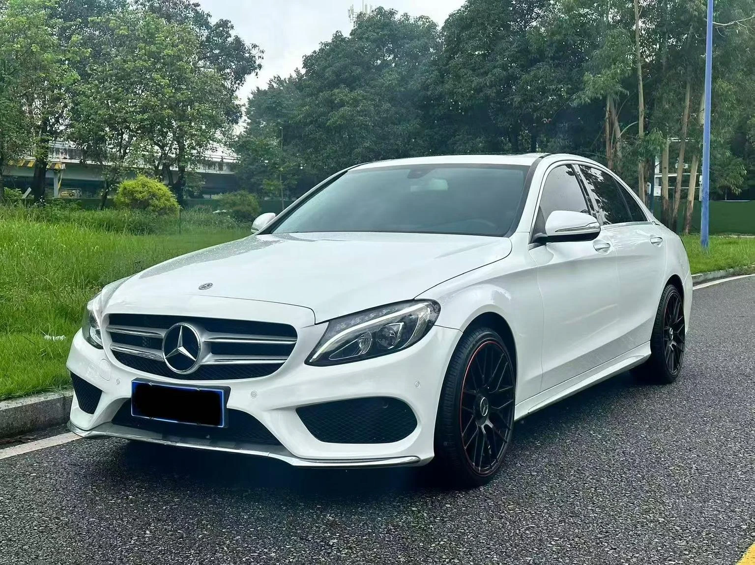 Mercedes-Benz  C 180 L Sport