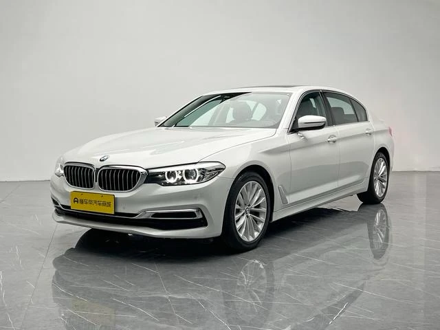 BMW 5 Series 525Li Luxury Package