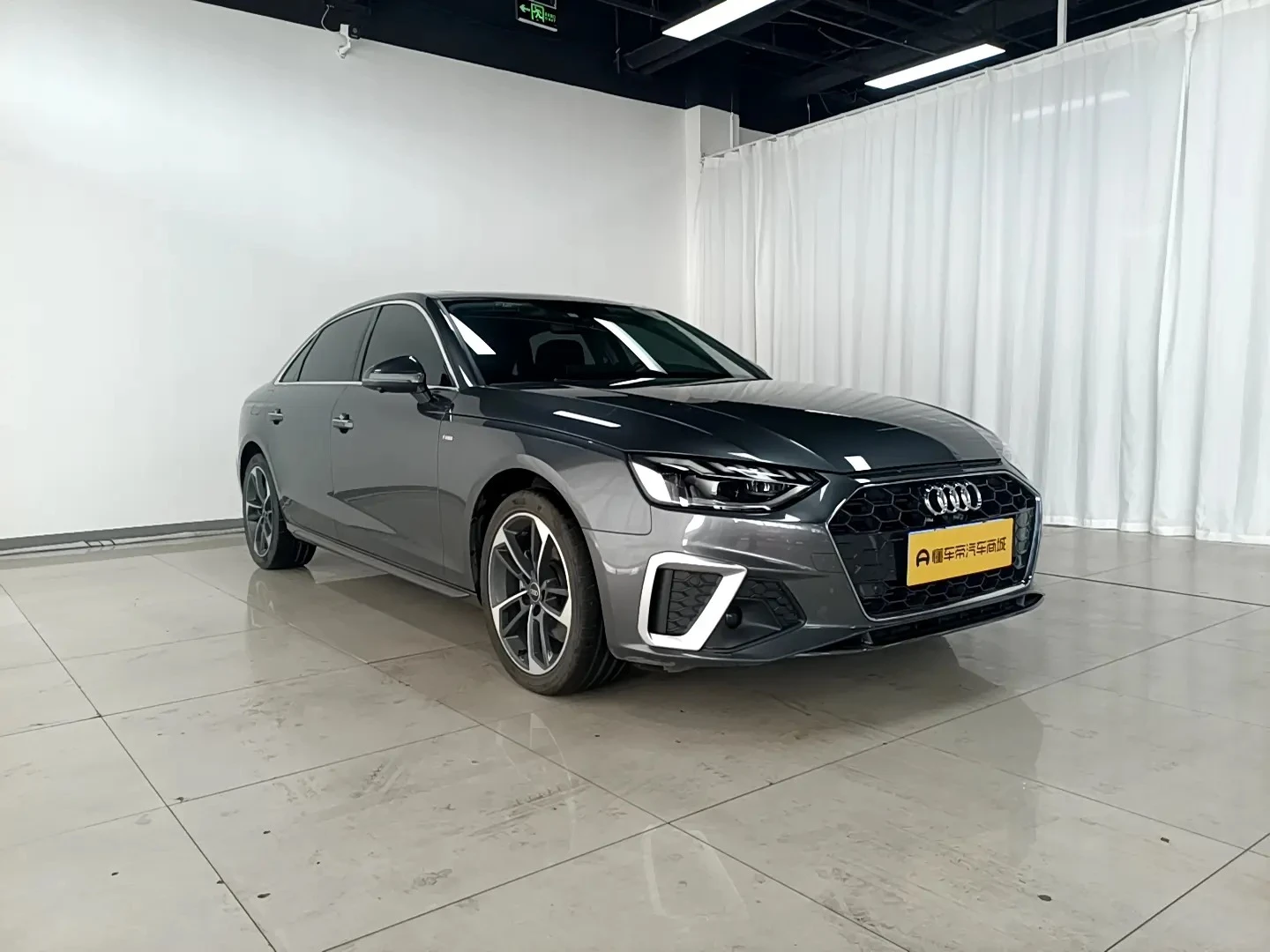 Audi A4L 40 TFSI Fashion Dynamic